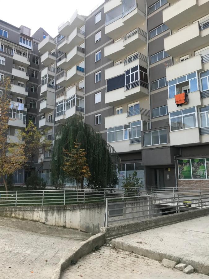 Silver Apartament Korce Exterior photo